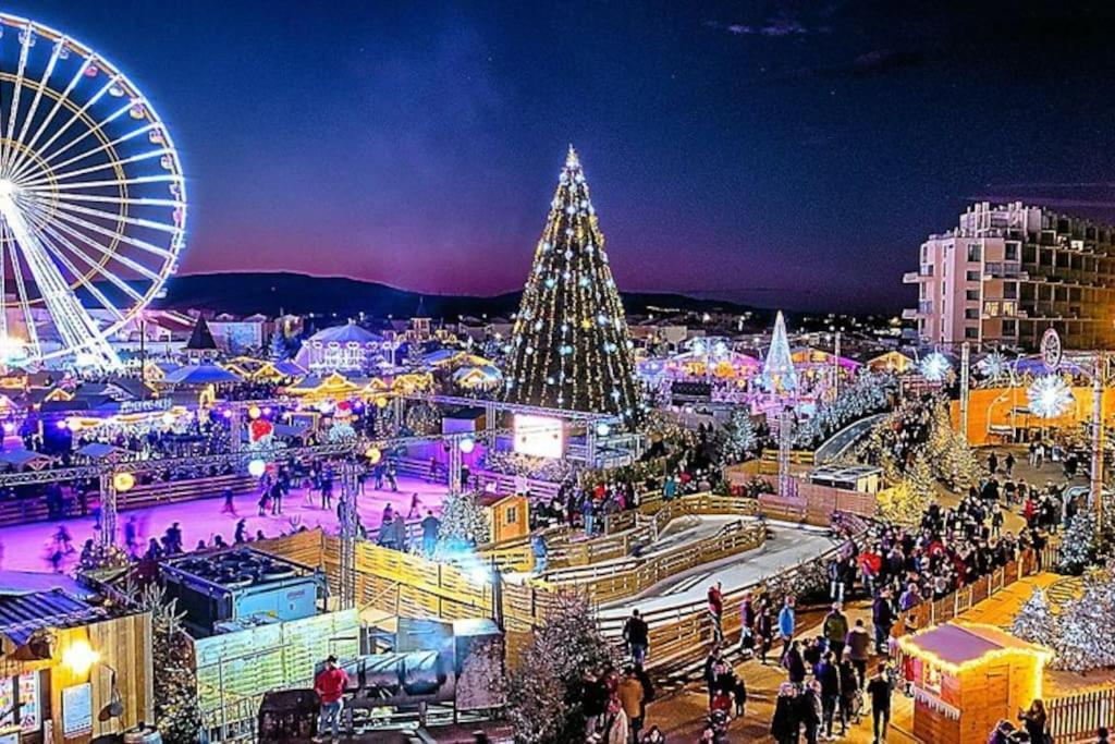 A 500 M De La Plage, Tout Confort Avec Wifi Le Barcarès エクステリア 写真